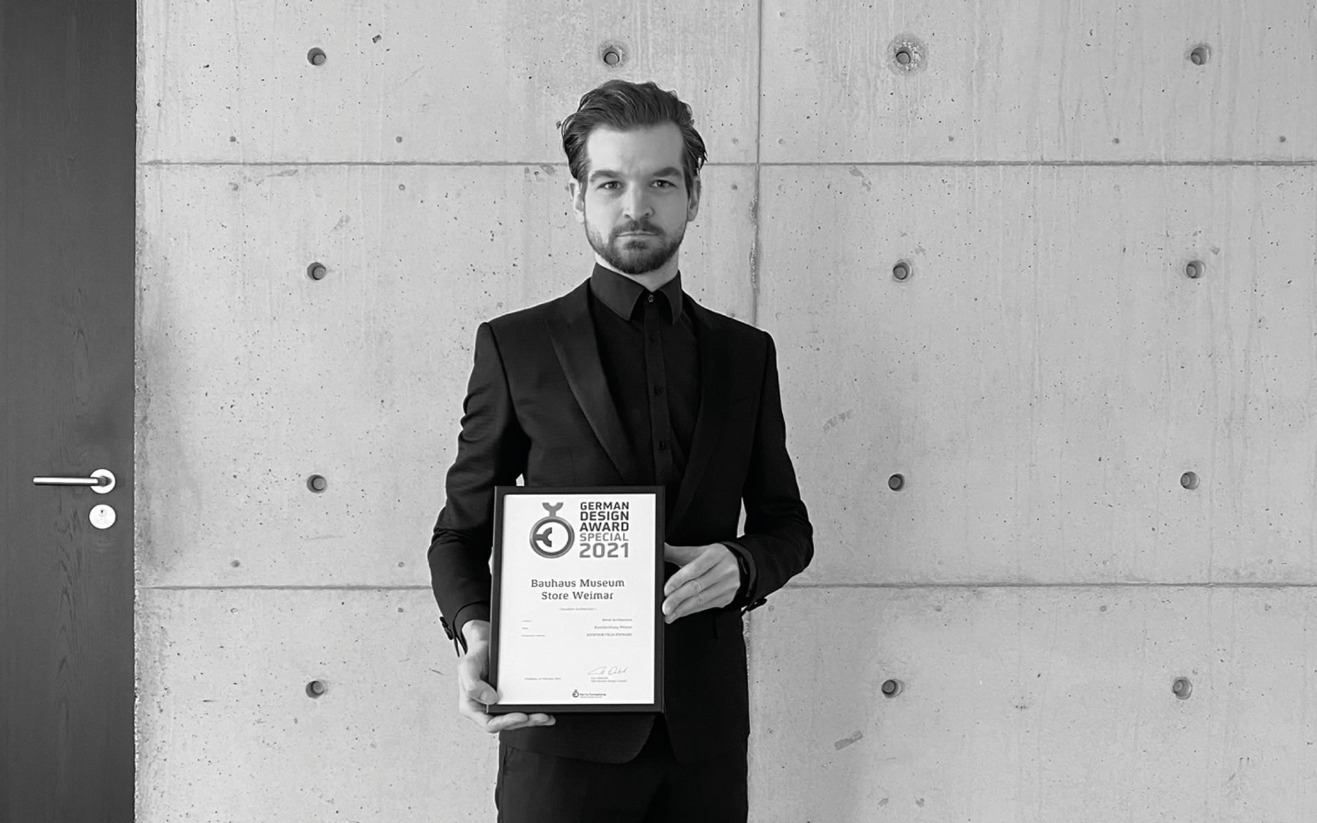 FELIX SCHWAKE AWARD WINNING GERMAN DESIGNER ARCHITECT WINNER GERMAN DESIGN AWARD 2021 6