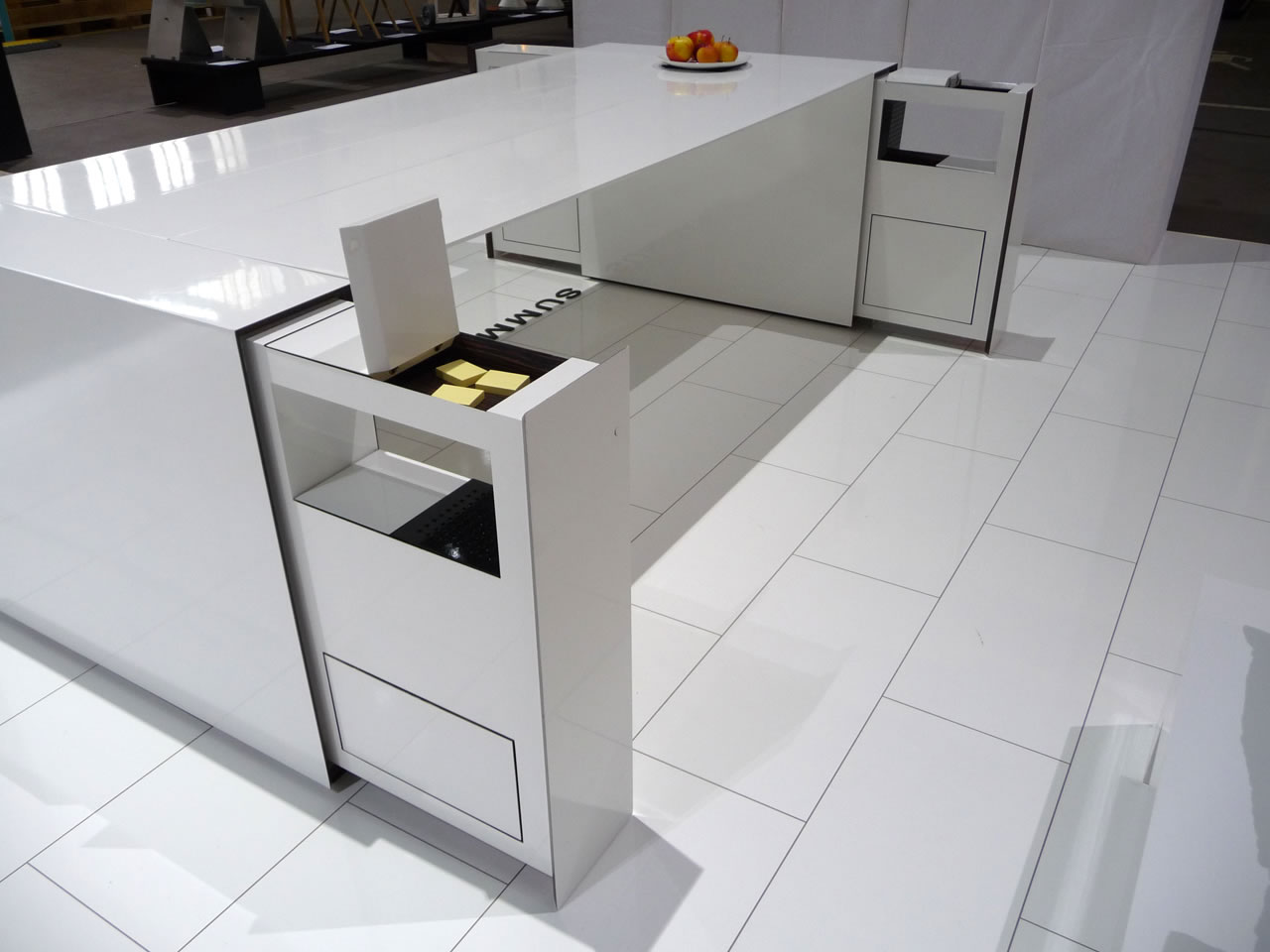 moebel design modern weiss lack hochglanz edel cool felix schwake rechteck 3