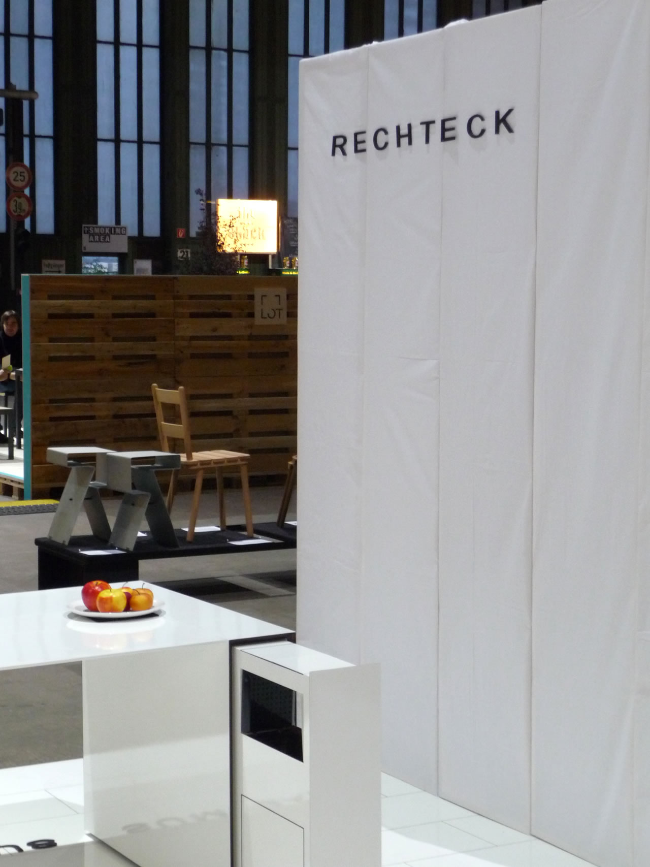 moebel design modern weiss lack hochglanz edel cool felix schwake rechteck 8