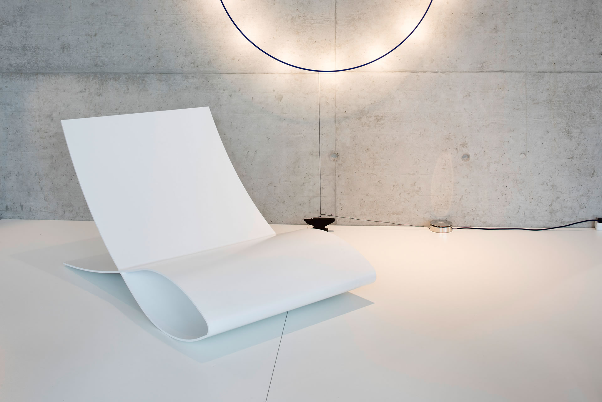 sessel weiss hochglanz lack lounge wartebereich empfang modern bsk nuernberg designmoebel