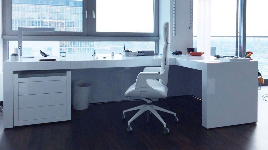 weiss raum architektur hochglanz white room moebel rechteck design 8