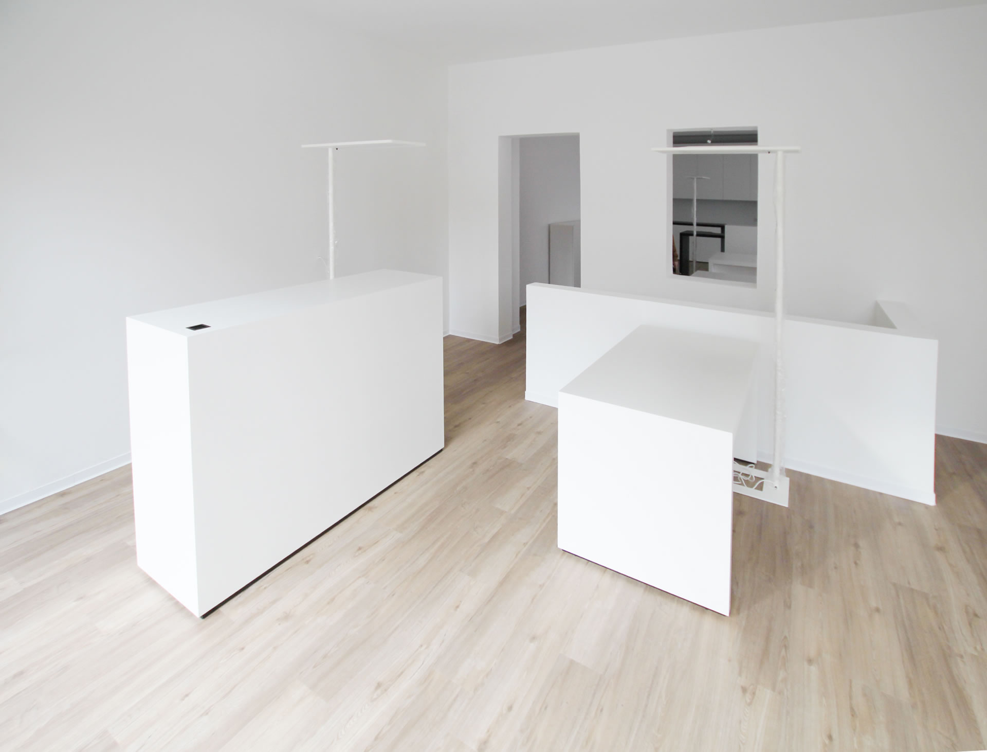 weisser ladenbau architekt innenarchitekt rechteck felix schwake